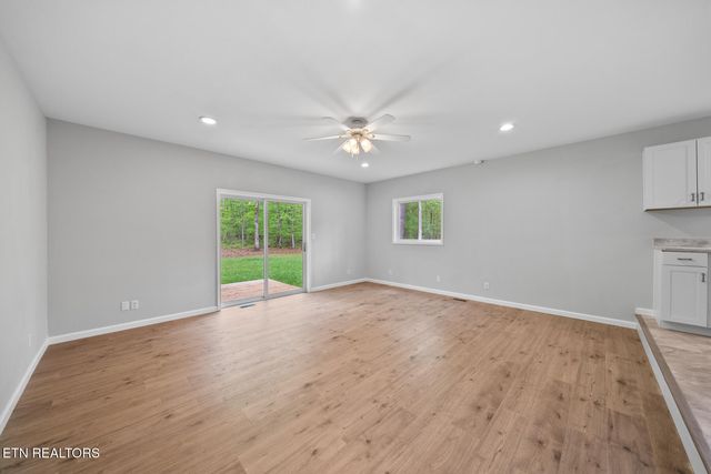 9301 Hondo Drive, Crossville, TN 38572