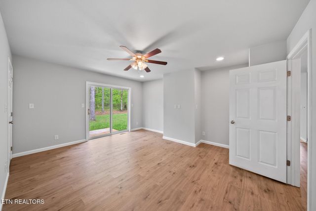 9301 Hondo Drive, Crossville, TN 38572