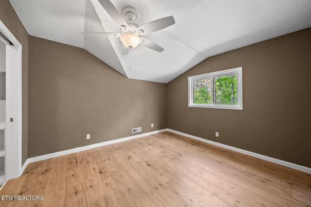 9301 Hondo Drive, Crossville, TN 38572