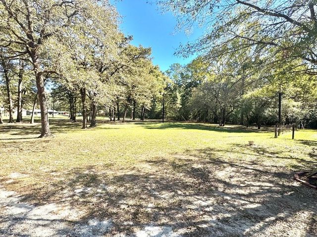 690 Jim Fenley Loop, Lufkin, TX 75901