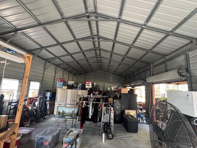 690 Jim Fenley Loop, Lufkin, TX 75901