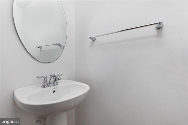 104 FIESTA DR, Stephenson, VA 22656