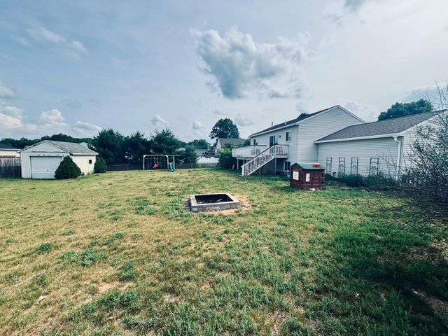 6097 S Johnson Road, Greenville, MI 48838