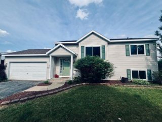 6097 S Johnson Road, Greenville, MI 48838