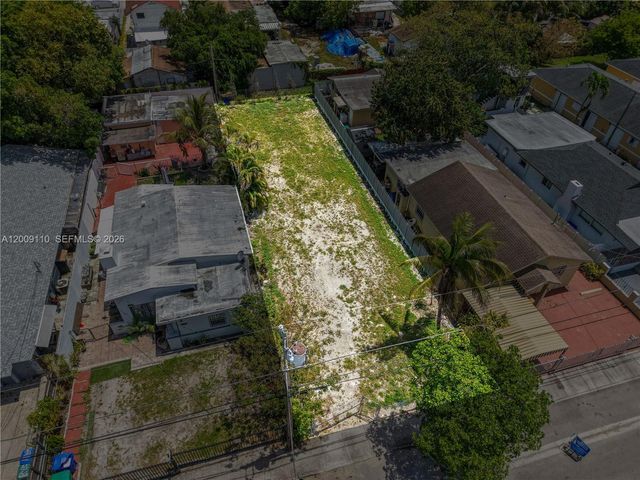 2709 NW 24th Avenue, Miami, FL 33142