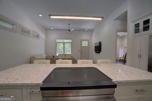610 Kings Bridge Road SW, Cave Spring, GA 30124
