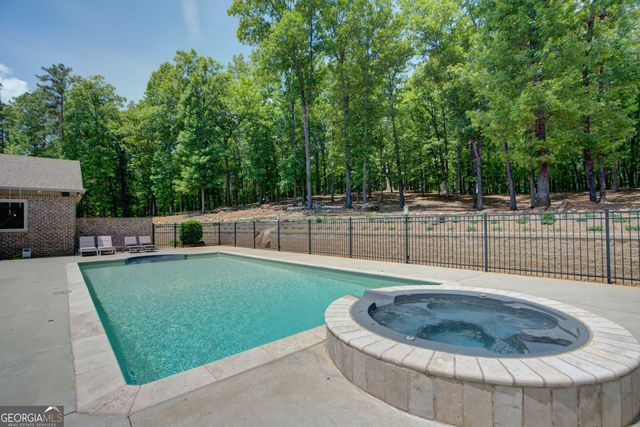 610 Kings Bridge Road SW, Cave Spring, GA 30124