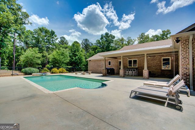 610 Kings Bridge Road SW, Cave Spring, GA 30124