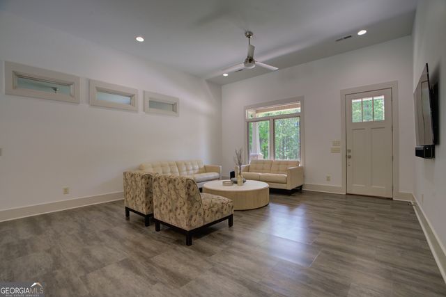 610 Kings Bridge Road SW, Cave Spring, GA 30124