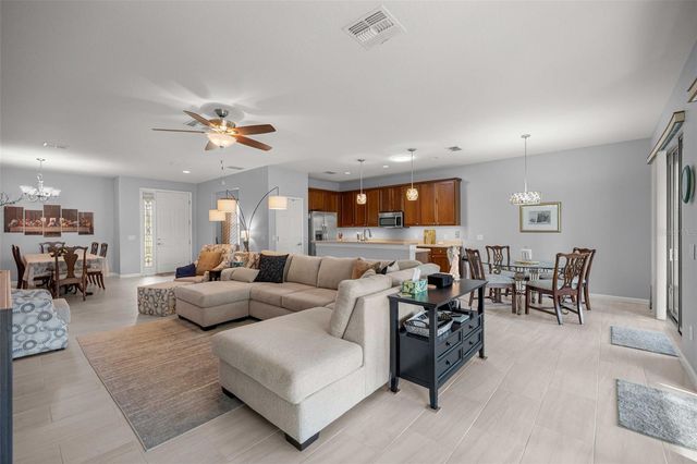 6951 SW 94TH COURT, Ocala, FL 34481