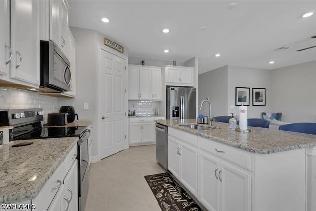 14537 Stern WAY, Naples, FL 34114