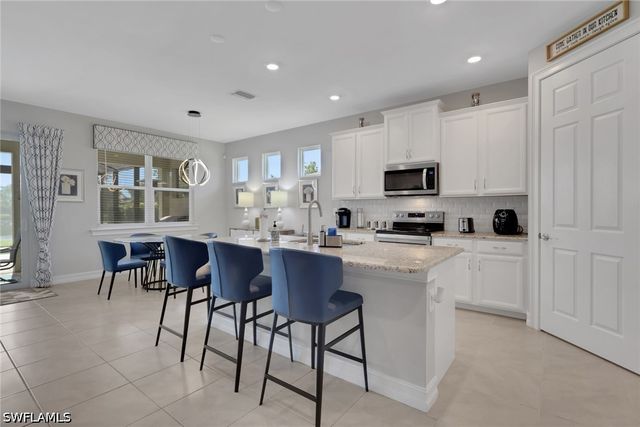 14537 Stern WAY, Naples, FL 34114