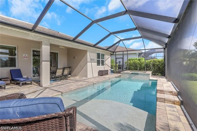 14537 Stern WAY, Naples, FL 34114