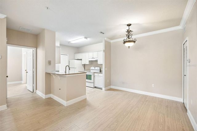 405 SOUTHERN PECAN CIRCLE 108, Winter Garden, FL 34787