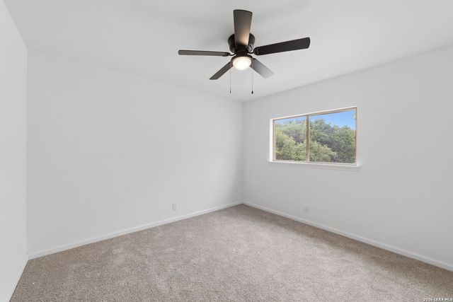 9202 AMBER RDG, San Antonio, TX 78250