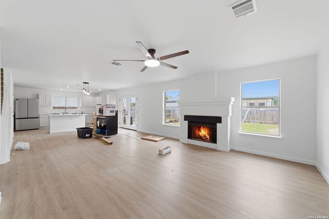 9202 AMBER RDG, San Antonio, TX 78250