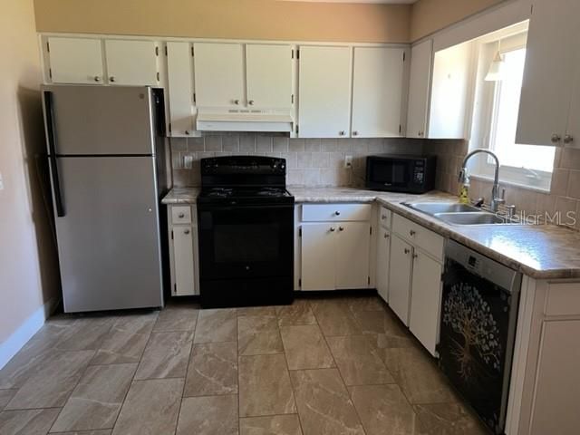 6890 VERSAILLES N 10, Pinellas Park, FL 33781