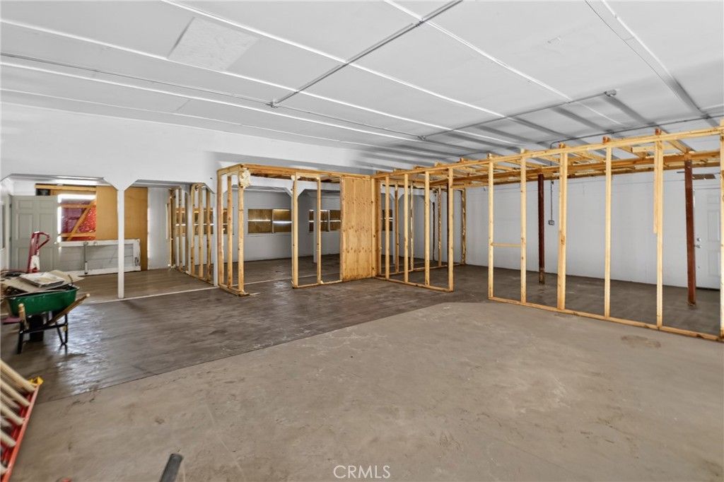 Image 26 of property listing at 5331 Easy St, Yreka, CA 96097