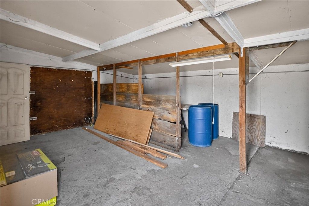Image 33 of property listing at 5331 Easy St, Yreka, CA 96097