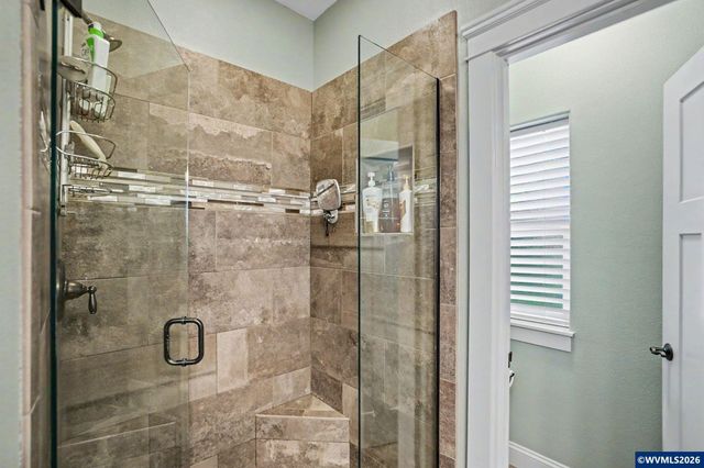 839 Sun Valley Av, Silverton, OR 97381