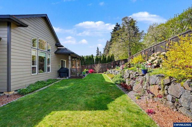 839 Sun Valley Av, Silverton, OR 97381