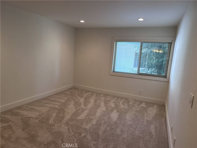 4636 Park Granada 159, Calabasas, CA 91302
