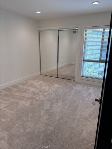 4636 Park Granada 159, Calabasas, CA 91302