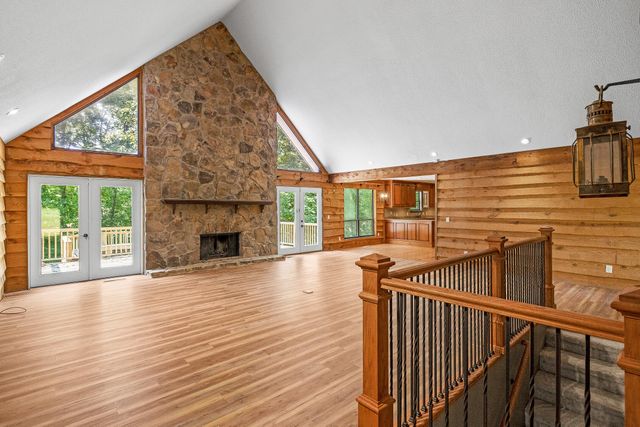 2040 Rock Bluff Road, Hixson, TN 37343