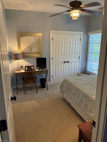 416 Brougham CT, Chesapeake, VA 23322