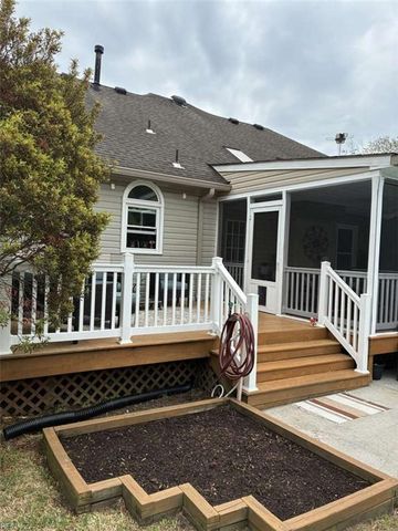 416 Brougham CT, Chesapeake, VA 23322