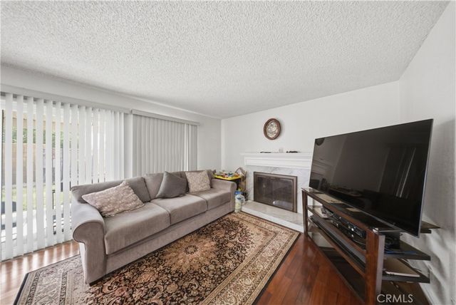 1149 N Birch, Rialto, CA 92376