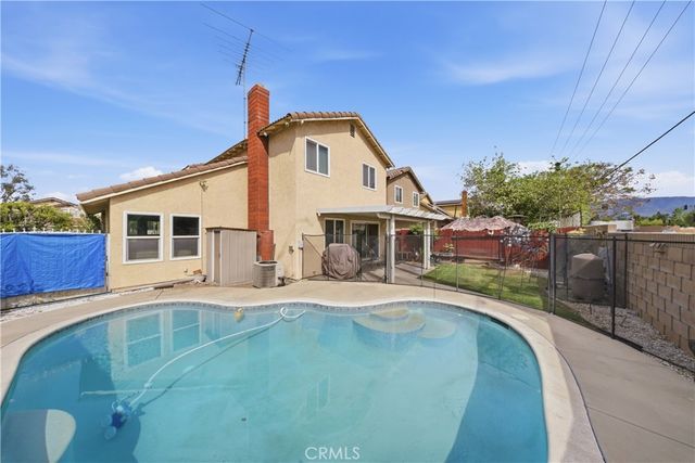 1149 N Birch, Rialto, CA 92376