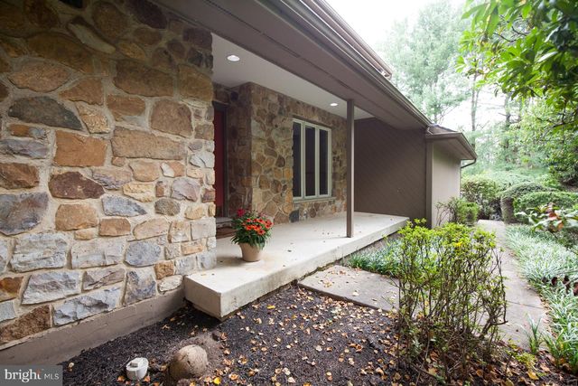 1400 HICKORY HILL RD, Chadds Ford, PA 19317
