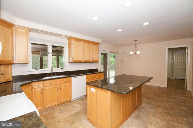 1400 HICKORY HILL RD, Chadds Ford, PA 19317
