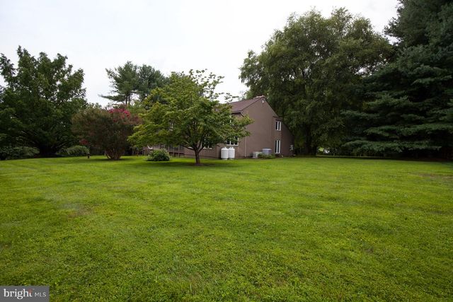 1400 HICKORY HILL RD, Chadds Ford, PA 19317