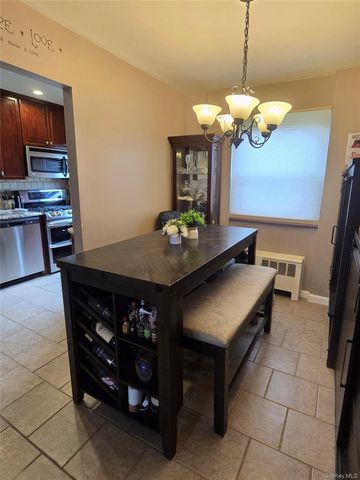 155-29 81st Street 32, Howard Beach, NY 11414