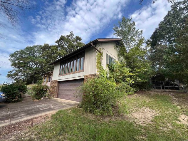 213 Television Hill Road, Hot Springs, AR 71913