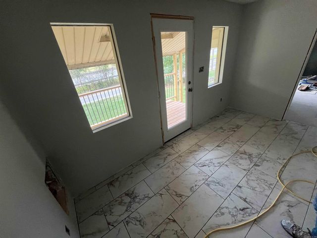 213 Television Hill Road, Hot Springs, AR 71913