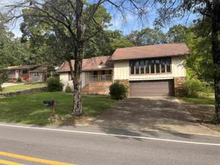 213 Television Hill Road, Hot Springs, AR 71913