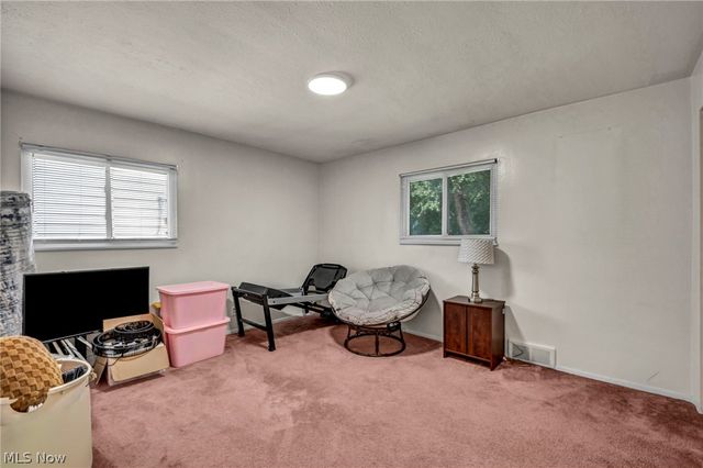 4933 Nan Linn Drive, Richmond Heights, OH 44143