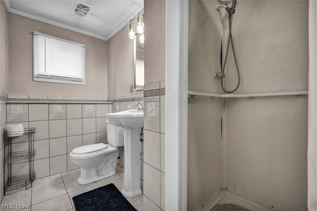 4933 Nan Linn Drive, Richmond Heights, OH 44143