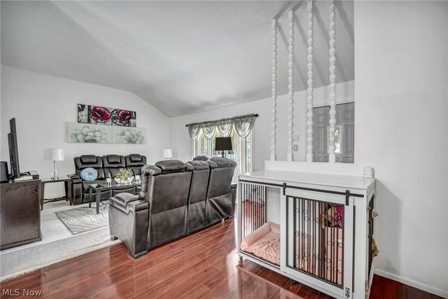 4933 Nan Linn Drive, Richmond Heights, OH 44143