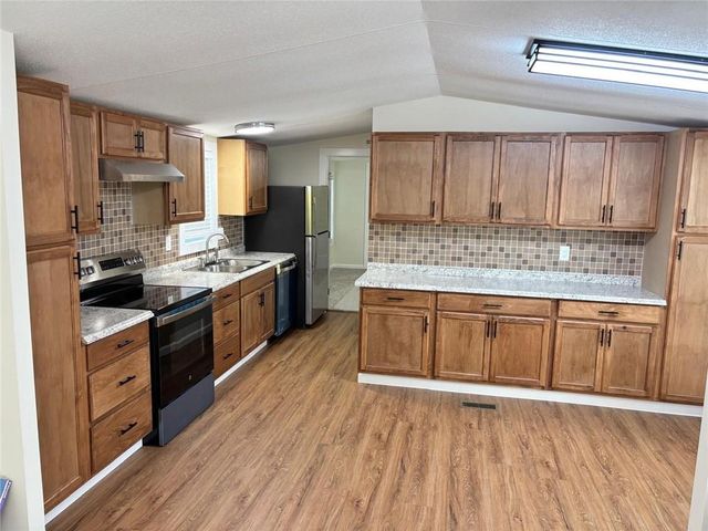 509 Emory Lane, Loganville, GA 30052
