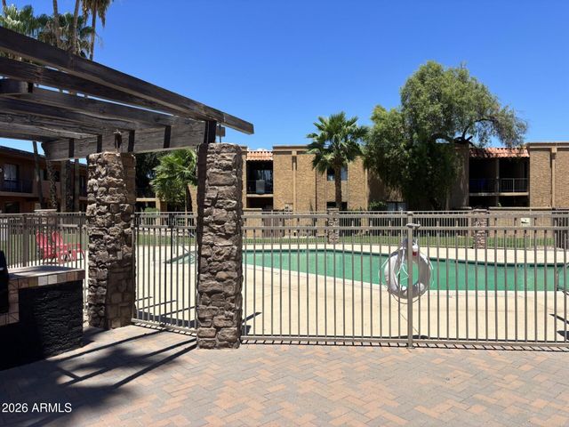 7110 E CONTINENTAL Drive 2026, Scottsdale, AZ 85257