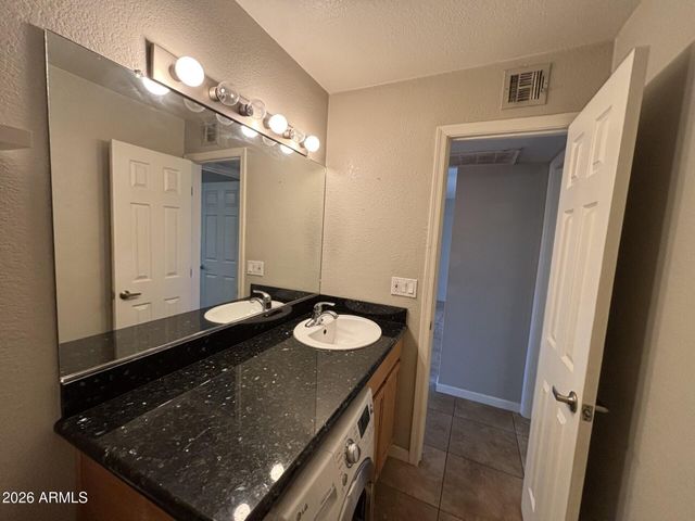 7110 E CONTINENTAL Drive 2026, Scottsdale, AZ 85257