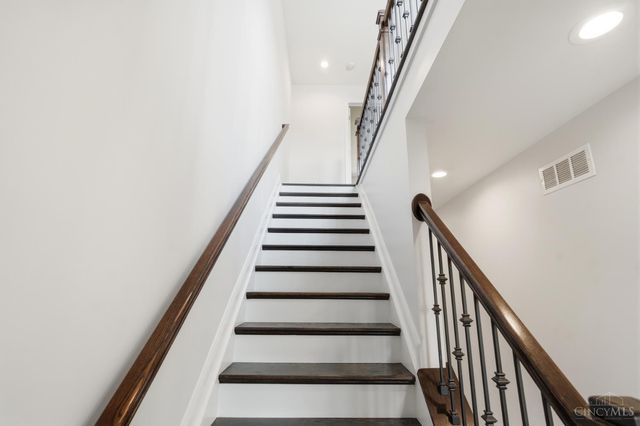 3212 Walworth Avenue, Cincinnati, OH 45226