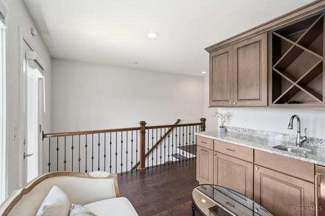 3212 Walworth Avenue, Cincinnati, OH 45226