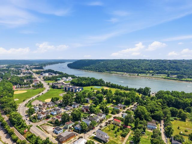 3212 Walworth Avenue, Cincinnati, OH 45226