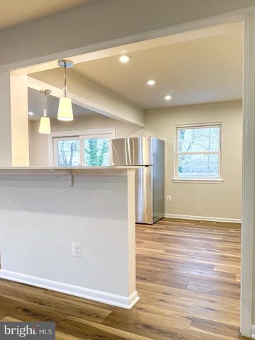 9212 LANDGREEN ST, Manassas, VA 20110