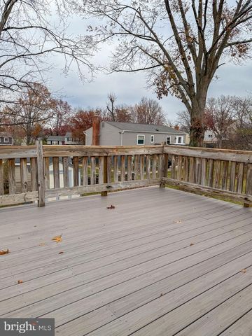 9212 LANDGREEN ST, Manassas, VA 20110